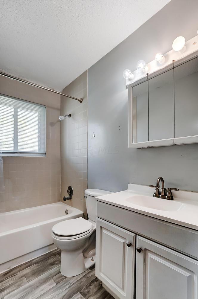 4512 Collingdale Road Columbus, OH 43231 - Photo 12 of 28 Gallery Image 12