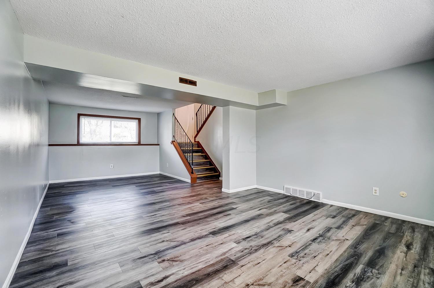4512 Collingdale Road Columbus, OH 43231 - Photo 14 of 28 Gallery Image 14