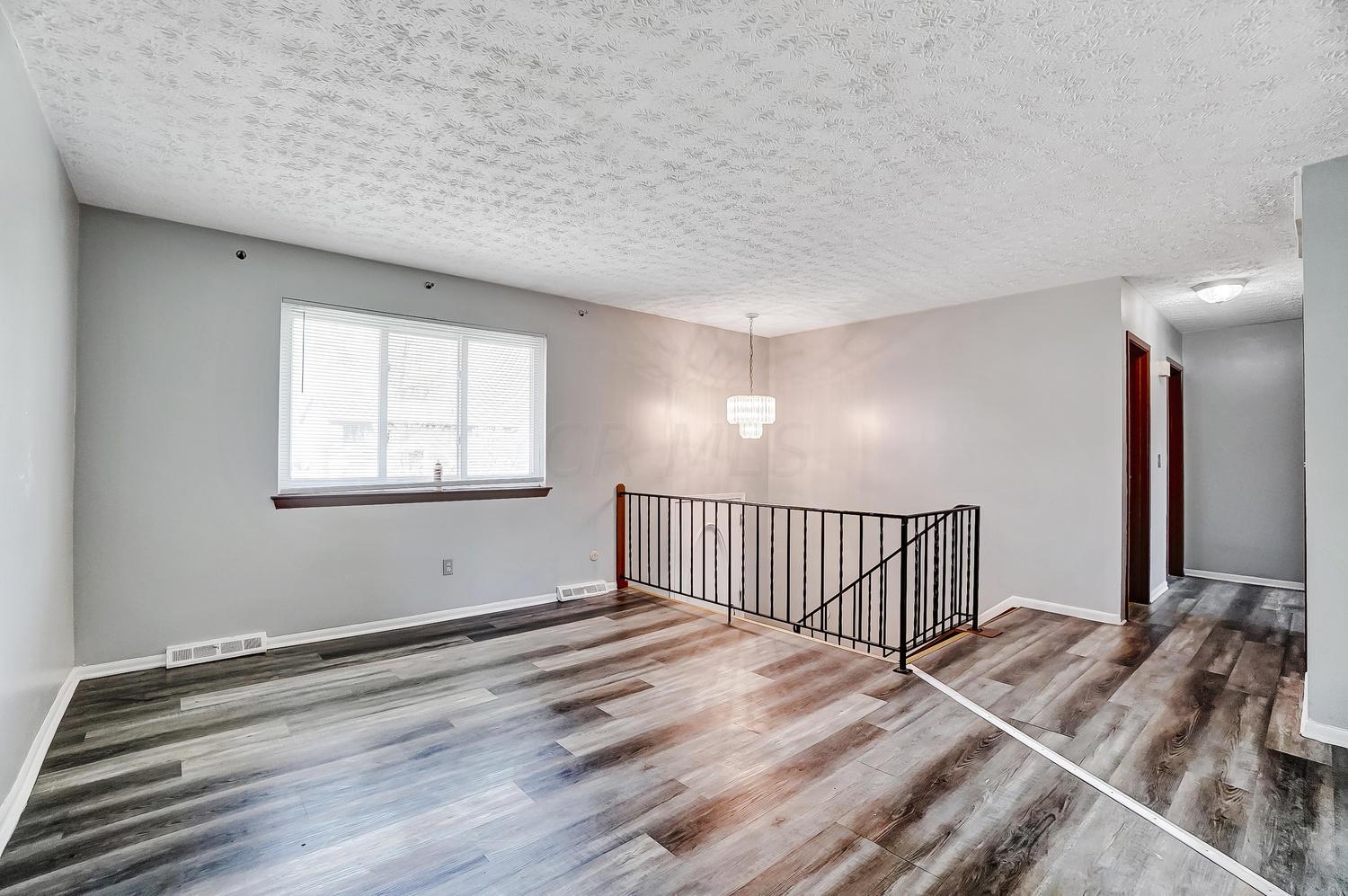 4512 Collingdale Road Columbus, OH 43231 - Photo 3 of 28 Gallery Image 3