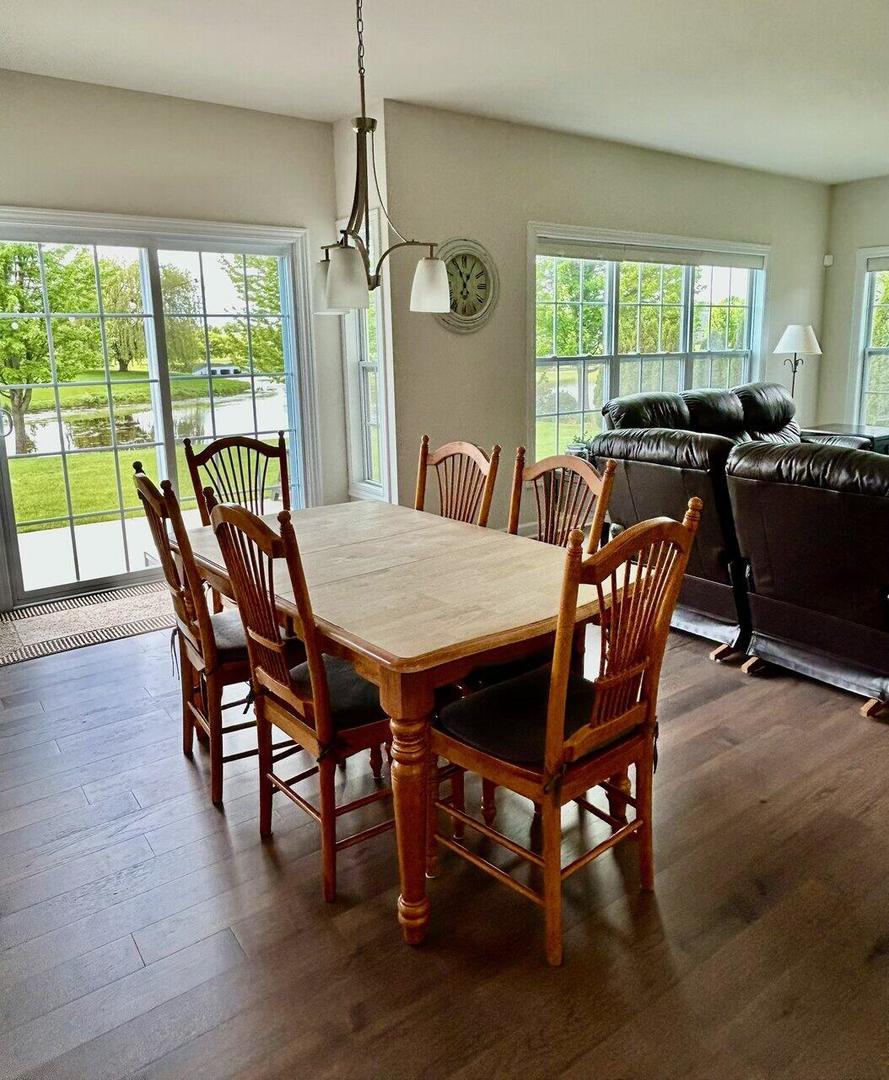 1109 Nottingham Road Sycamore, IL 60178 - Photo 5 of 27