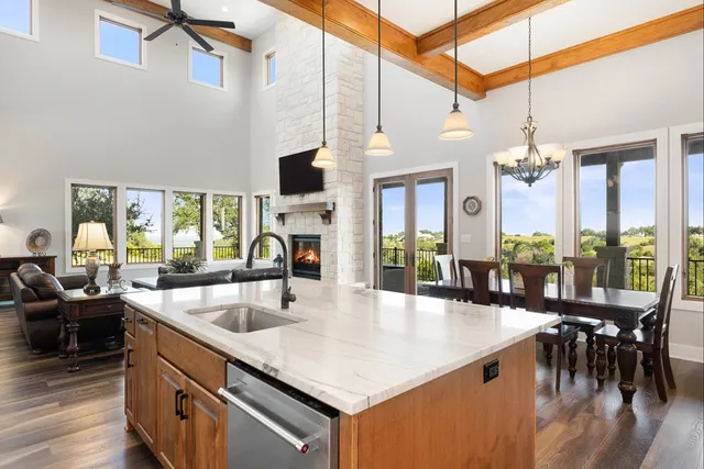 $1,699,000 | 234 Elk Run Cove, Unit 99, Blanco, TX 78606