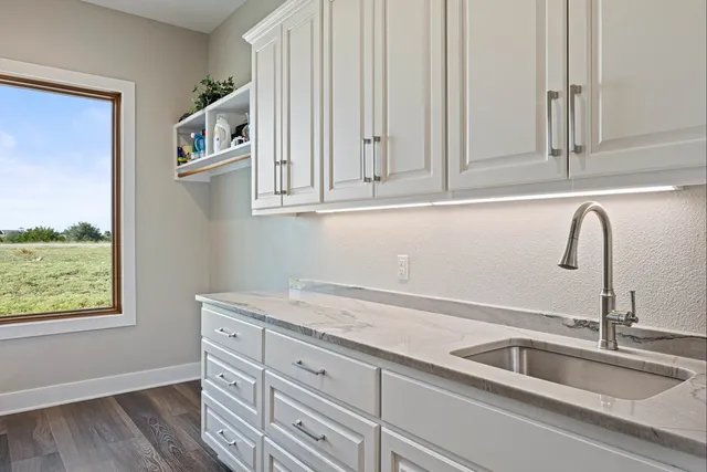 $1,699,000 | 234 Elk Run Cove, Unit 99, Blanco, TX 78606