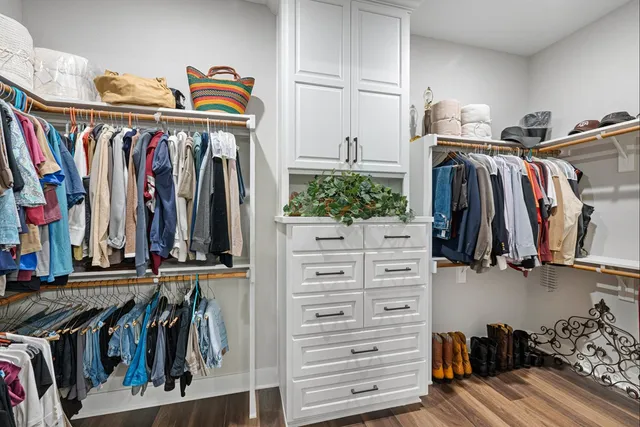 $1,699,000 | 234 Elk Run Cove, Unit 99, Blanco, TX 78606