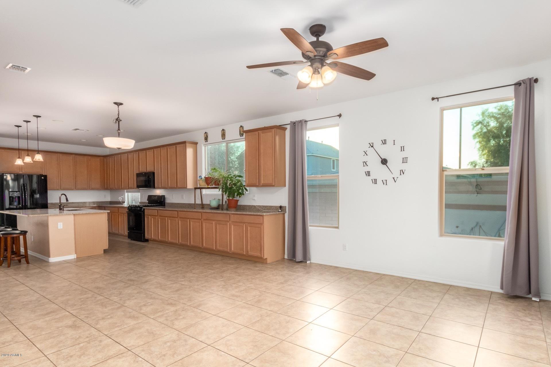 14452 West Wethersfield Road Surprise, AZ 85379 - Photo 12 of 41 0012-Wethersfield 23