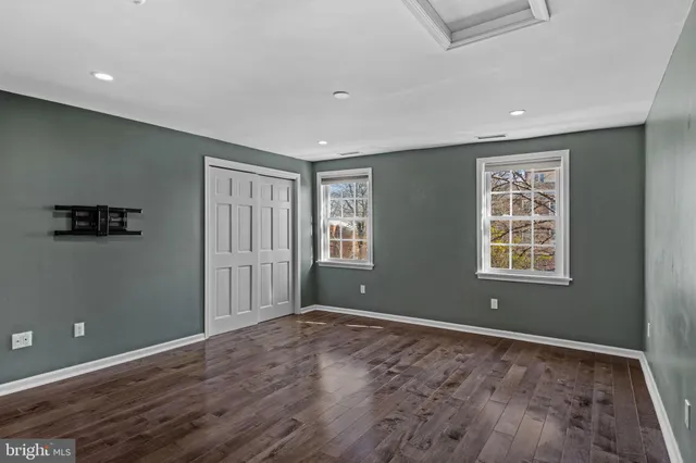 $765,000 | 828 South 5th Street, Philadelphia, PA 19147