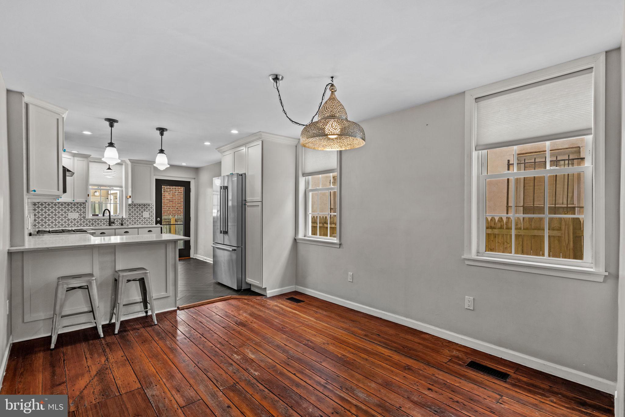 828 South 5th Street Philadelphia, PA 19147 - Photo 7 of 27 a very nice looking room with wooden floor and a window