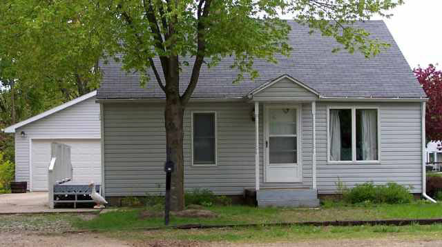 202 North Riverside Boulevard Goshen, IN 46526 - Photo 11 of 11 Gallery Image 11