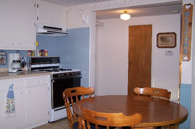 202 North Riverside Boulevard Goshen, IN 46526 - Photo 7 of 11 Gallery Image 7