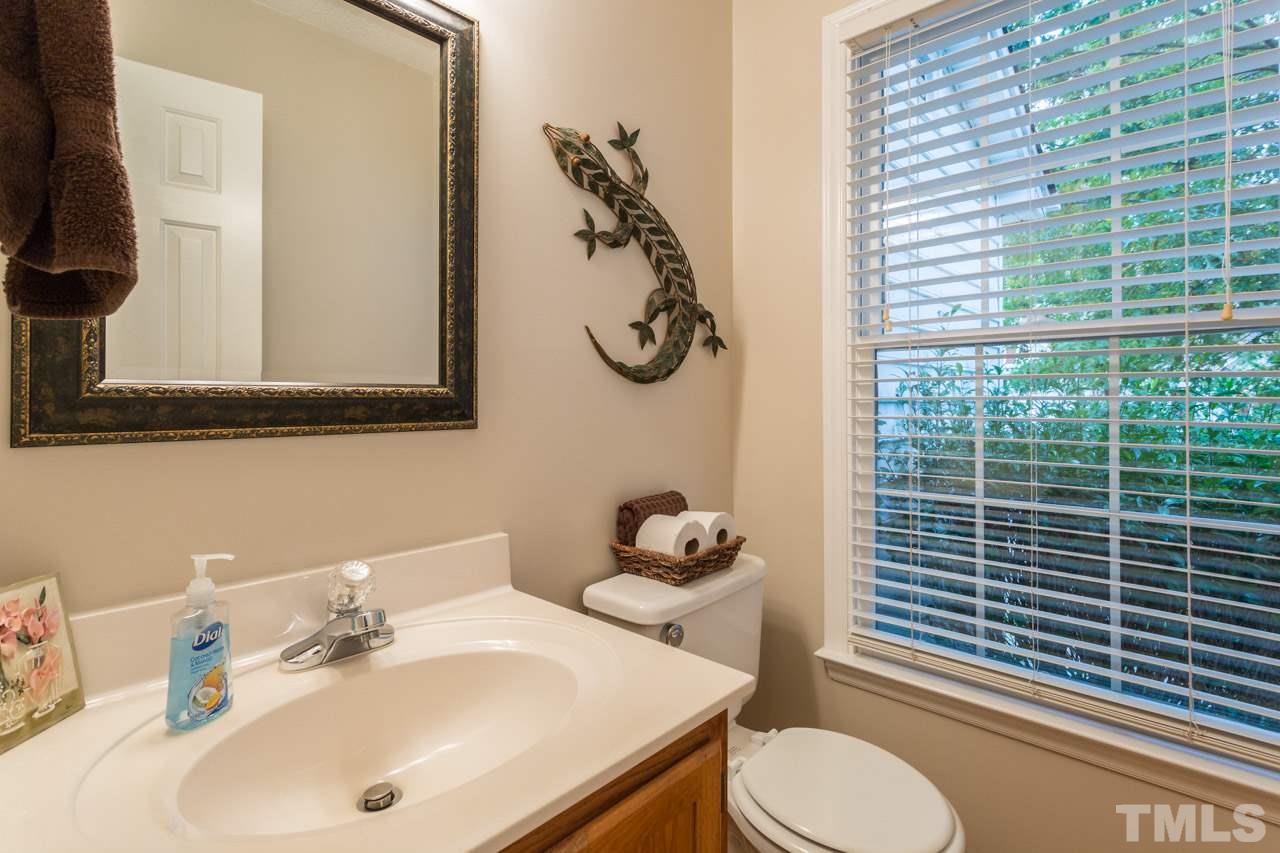 12405 Harcourt Drive Raleigh, NC 27613 - Photo 14 of 25 Gallery Image 14