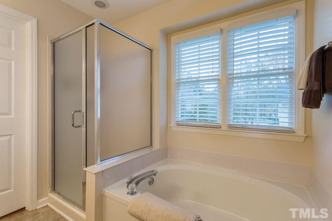 12405 Harcourt Drive Raleigh, NC 27613 - Photo 17 of 25 Gallery Image 17