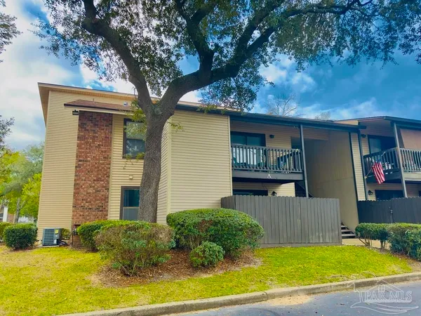 $167,369 | 2201 Scenic Highway, Unit 1A, Pensacola, FL 32503