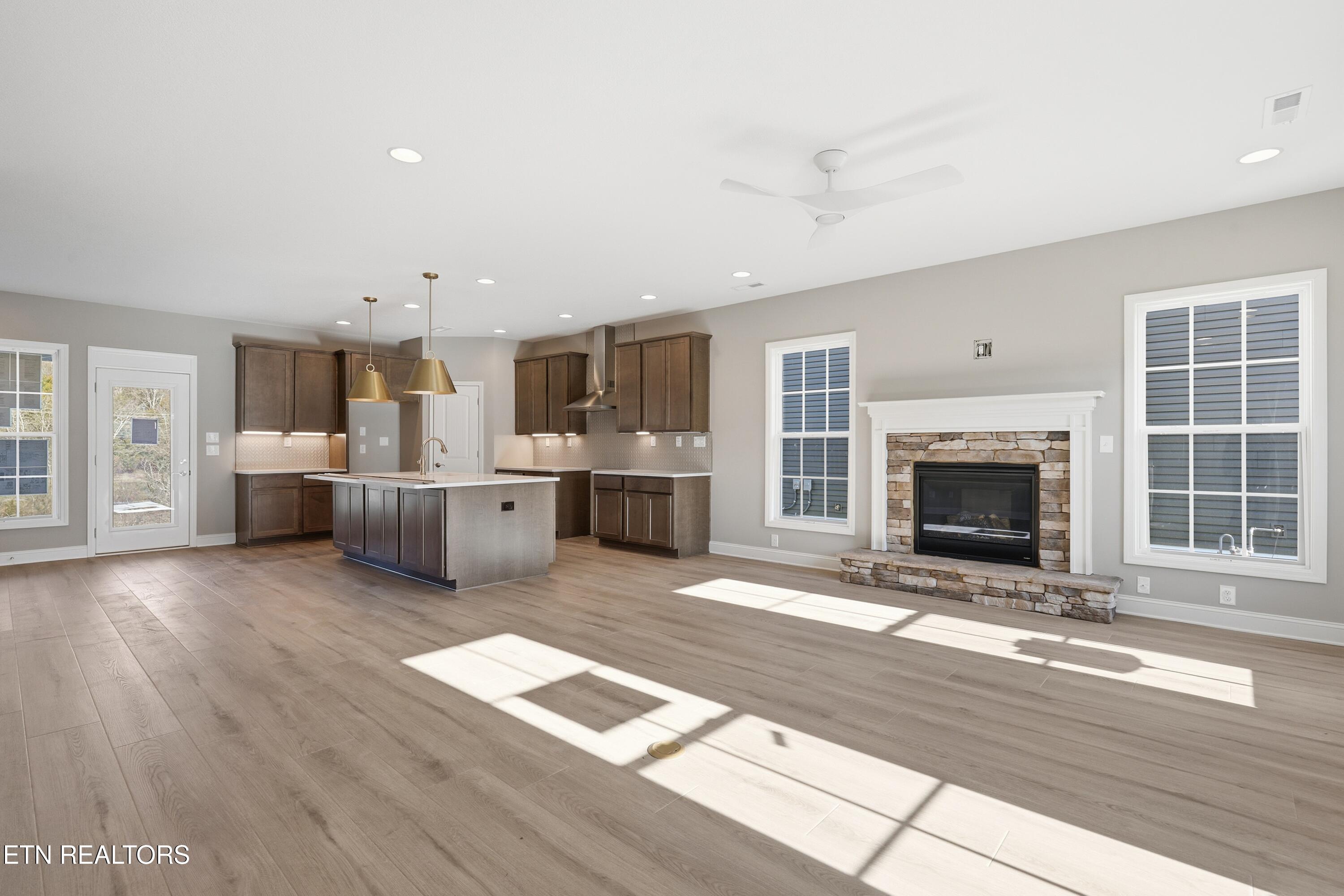 2032 Hickory Reserve Road Knoxville, TN 37932 - Photo 2 of 15 2032-3