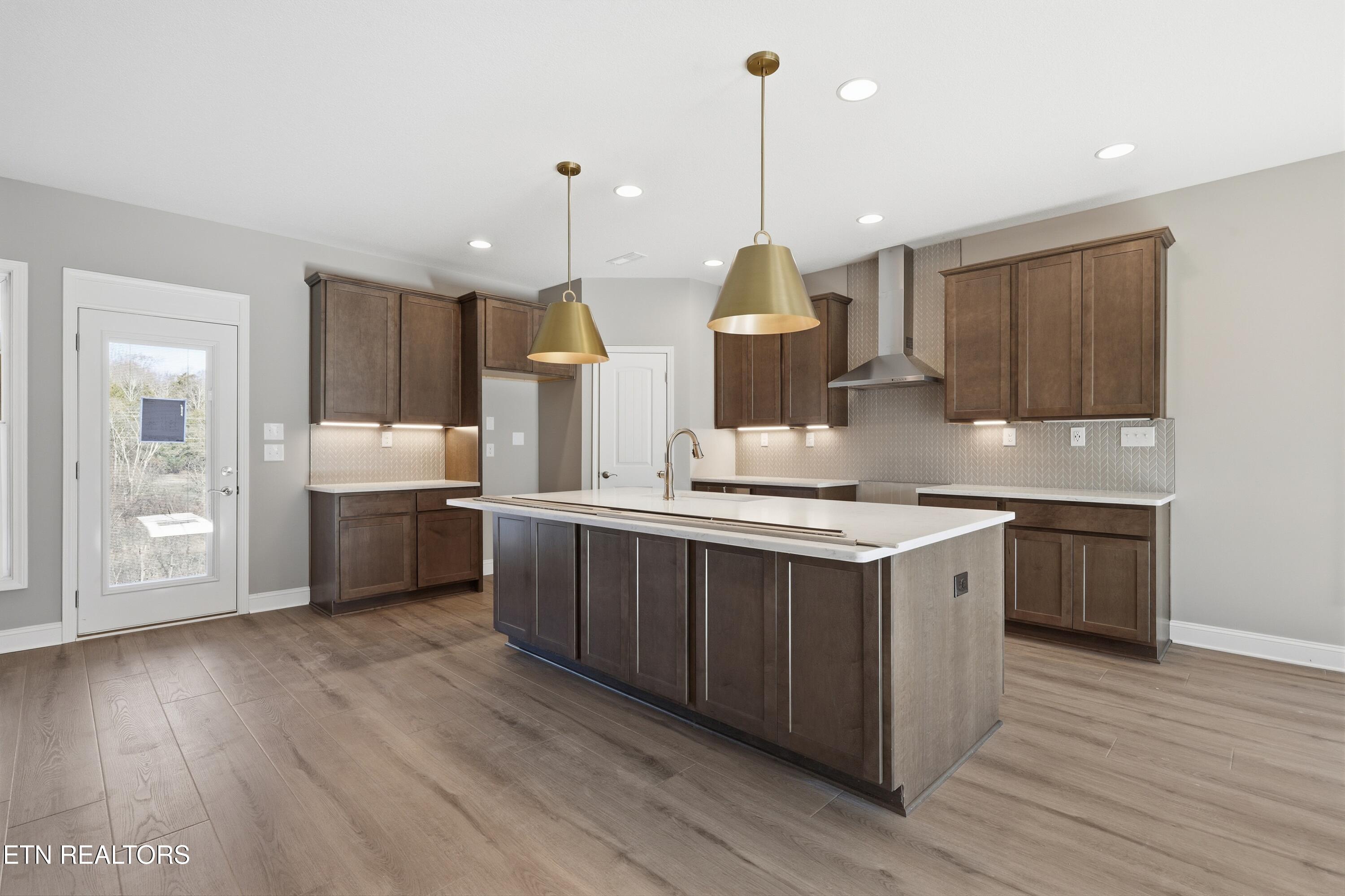 2032 Hickory Reserve Road Knoxville, TN 37932 - Photo 3 of 15 2032-6