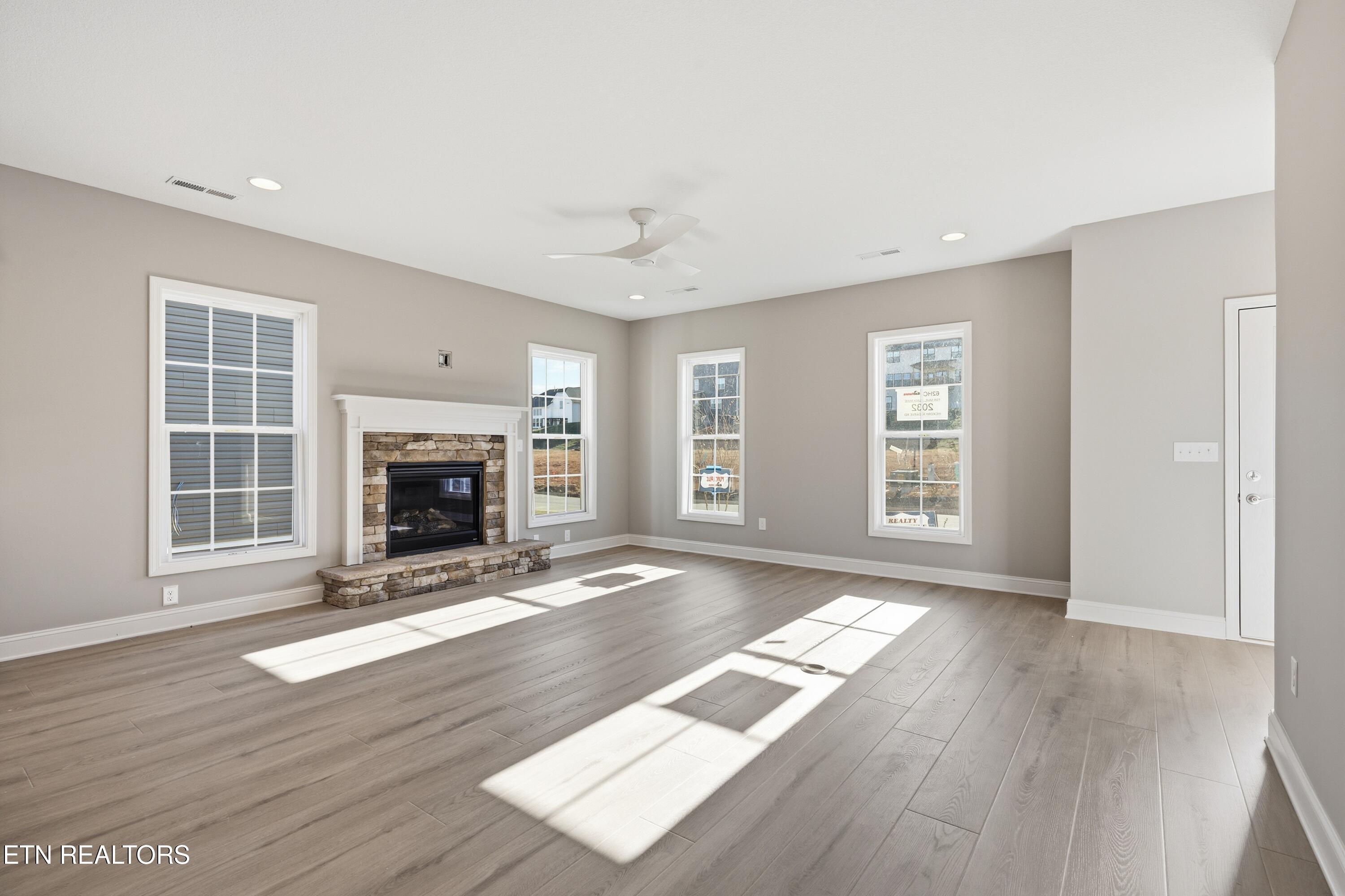 2032 Hickory Reserve Road Knoxville, TN 37932 - Photo 6 of 15 2032-5