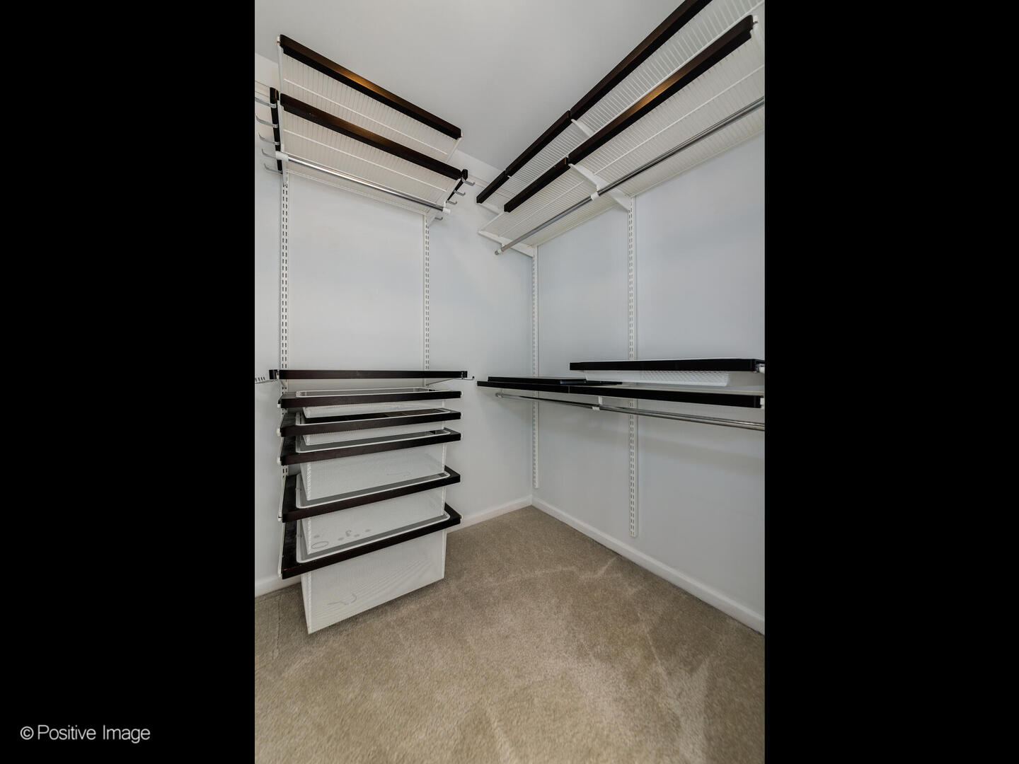 121 Commons Court Wheeling, IL 60090 - Photo 16 of 26