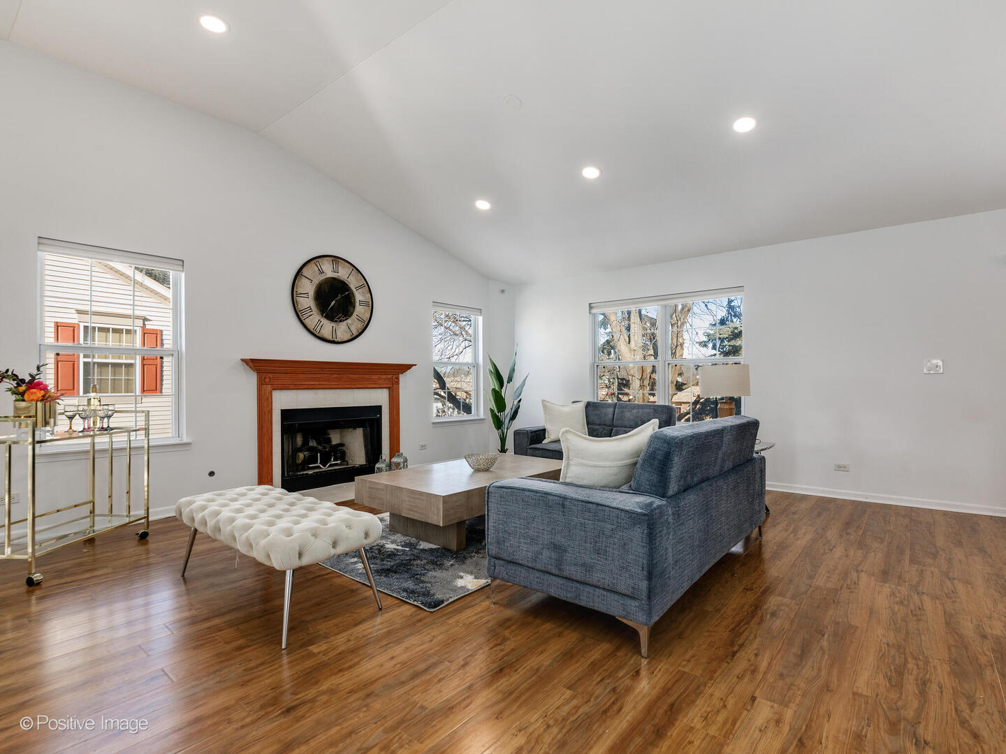 121 Commons Court Wheeling, IL 60090 - Photo 8 of 26