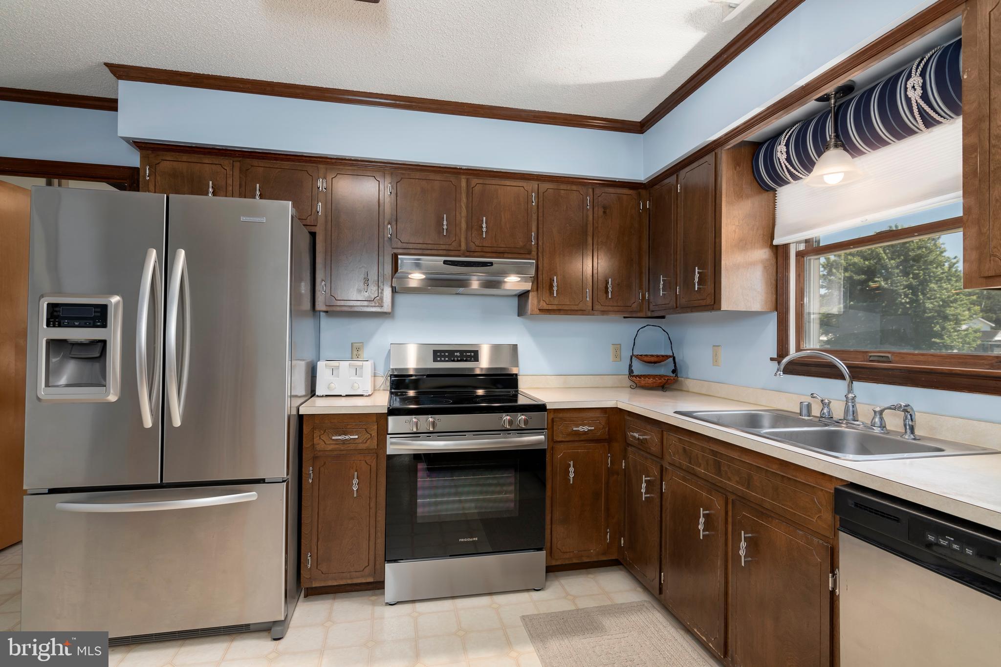 22561 Indian Point Road Bozman, MD 21612 - Photo 6 of 71 Gallery Image 6