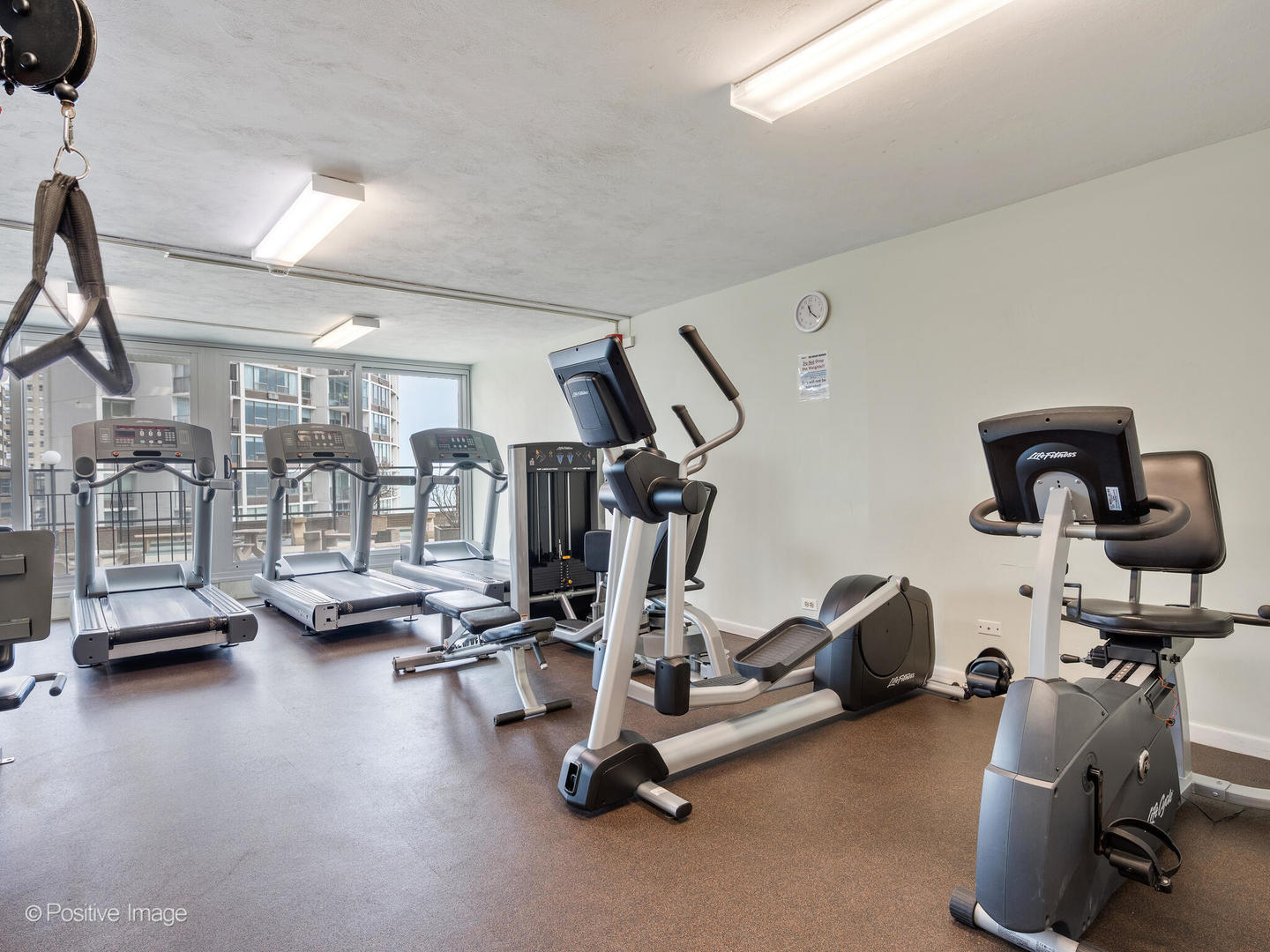 6033 North Sheridan Road, Unit 43H Chicago, IL 60660 - Photo 19 of 25