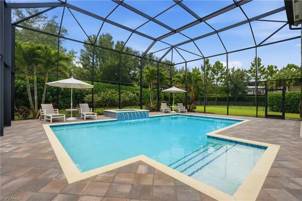 $1,715,000 | 4021 Thistle Creek Court, Naples, FL 34119