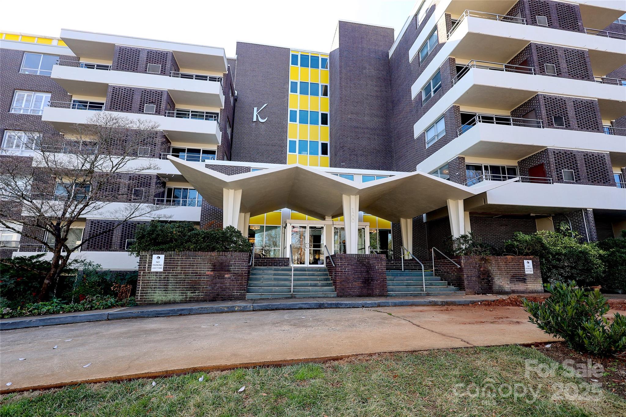 1300 Reece Road, Unit 115 Charlotte, NC 28209 - Photo 2 of 34