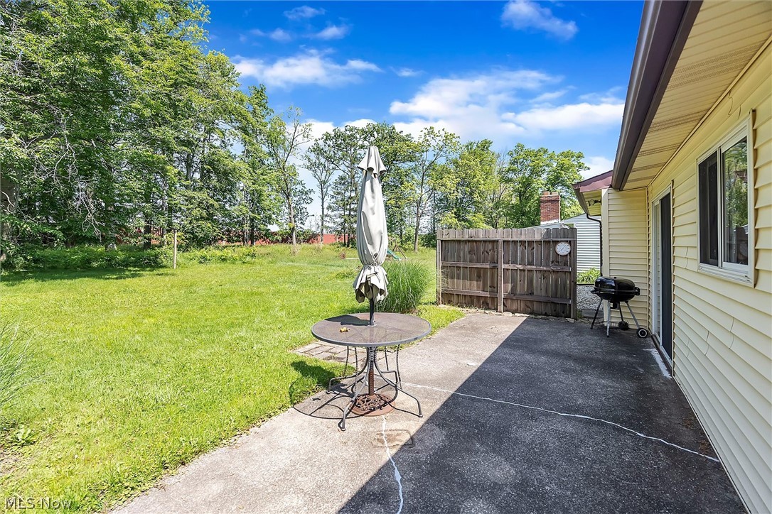 6102 Randolph Road Bedford Heights, OH 44146 - Photo 28 of 31