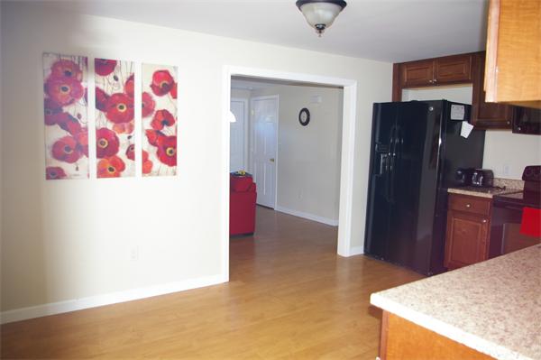 196 Durbeck Road Rockland, MA 02370 - Photo 7 of 18 Gallery Image 7