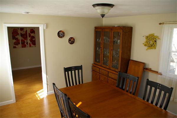 196 Durbeck Road Rockland, MA 02370 - Photo 9 of 18 Gallery Image 9