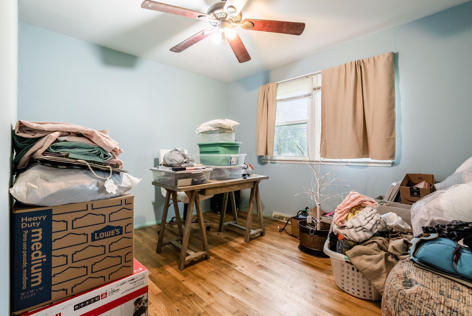 783 Hilock Road Columbus, OH 43207 - Photo 16 of 45 Office/craft room