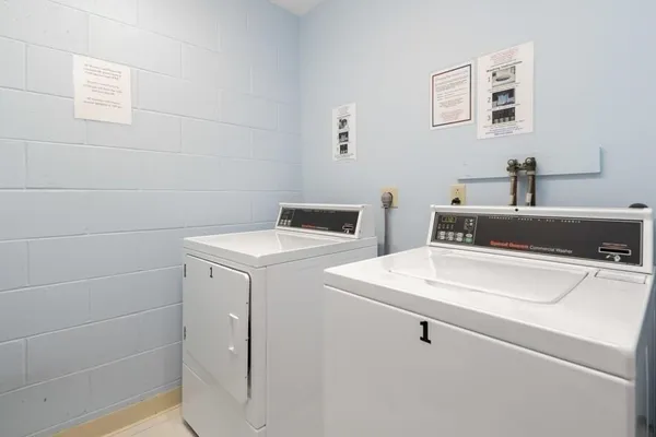 $4,000 | 19 Wiget Street, Unit 302, Boston, MA 02113