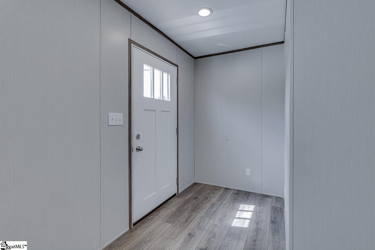 364 Bulman Road Roebuck, SC 29376 - Photo 6 of 35