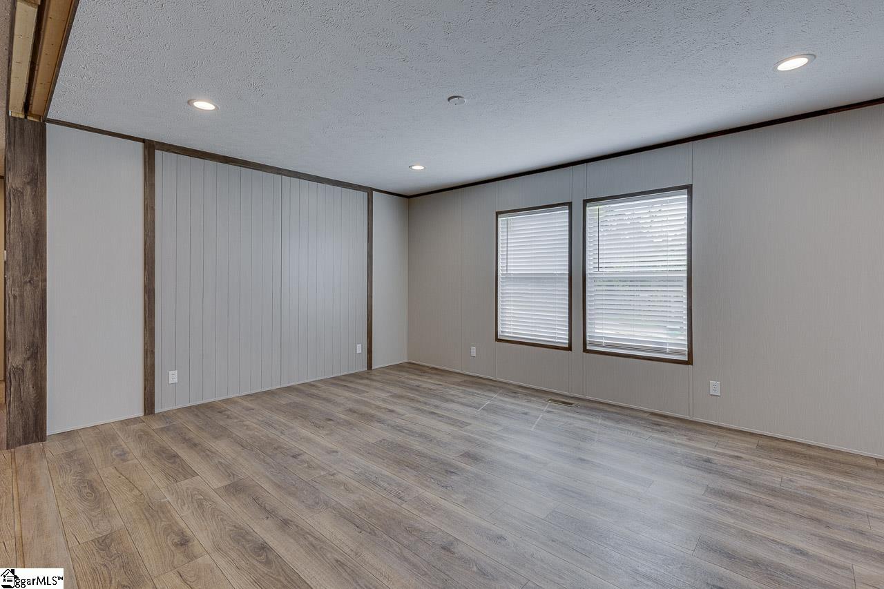 364 Bulman Road Roebuck, SC 29376 - Photo 9 of 35