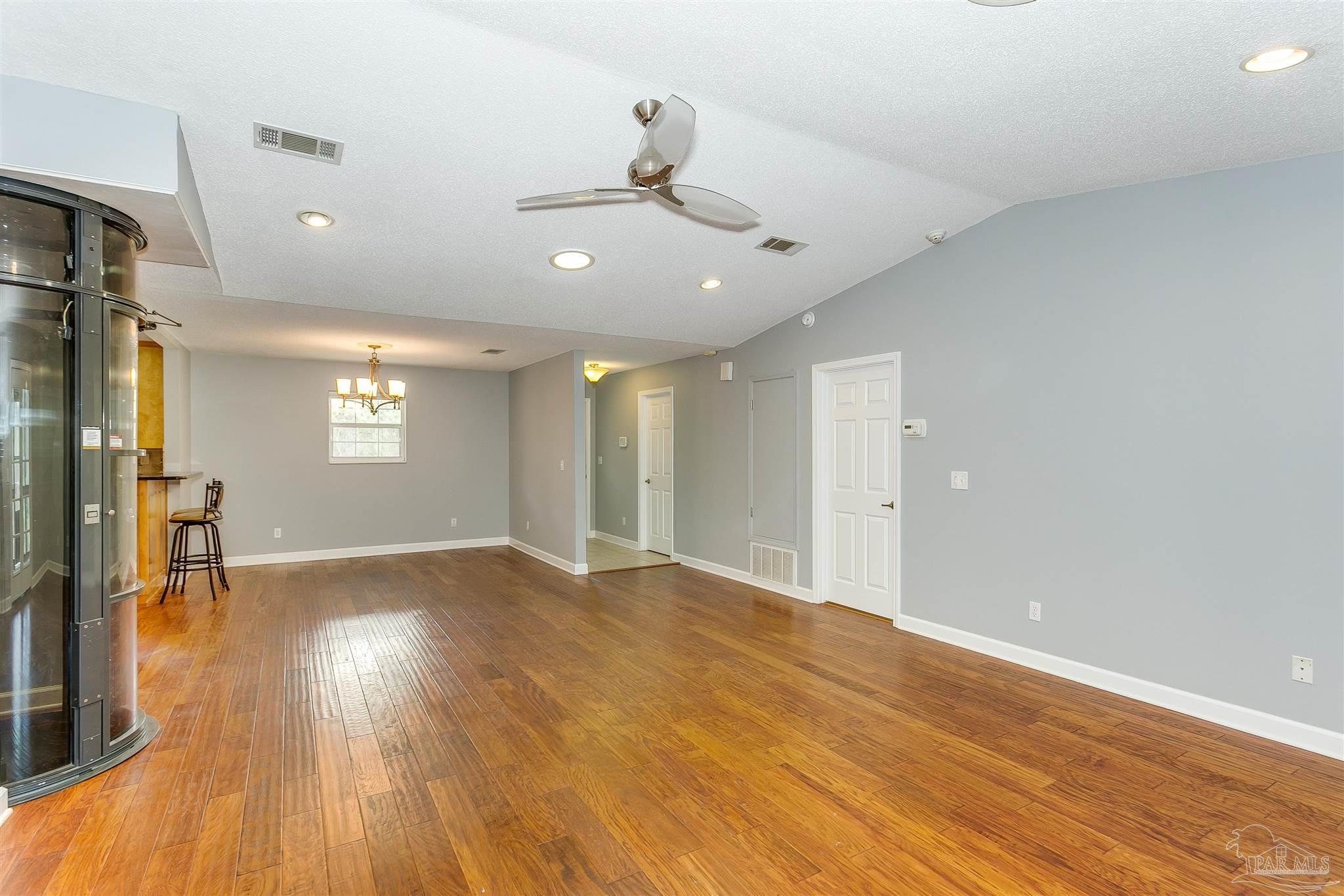 8110 Glenview Road Milton, FL 32583 - Photo 10 of 45 Gallery Image 10