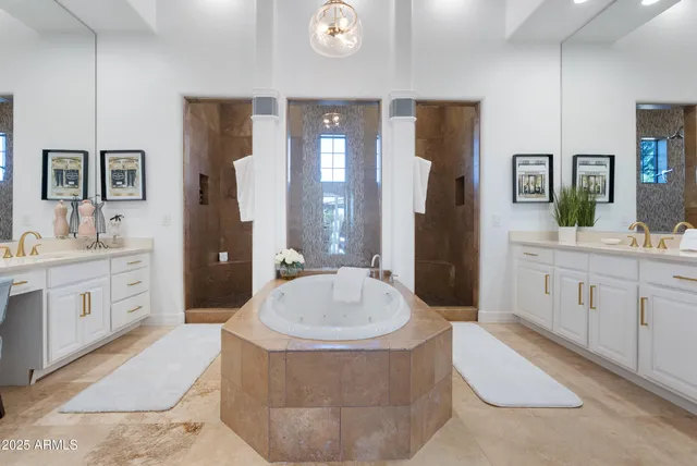 $1,899,900 | 20108 North 84th Way, Scottsdale, AZ 85255