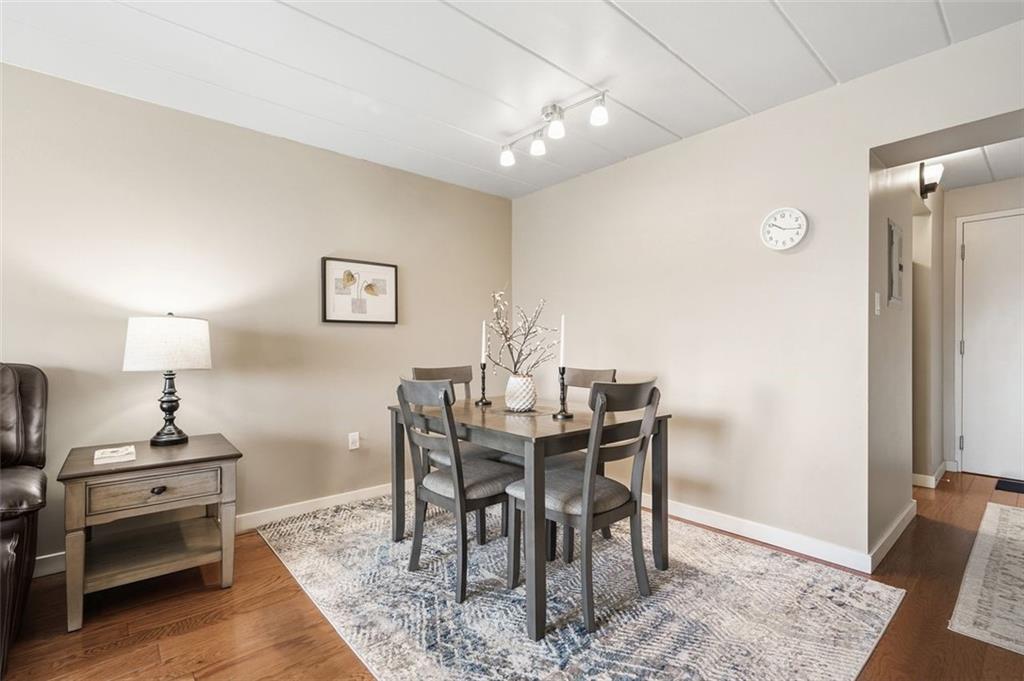 5 Bayard Road, Unit 520 Pittsburgh, PA 15213 - Photo 8 of 25 Gallery Image 8