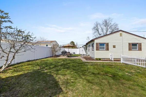 $495,000 | 200 Hughes Avenue, North Cape May, NJ 08204