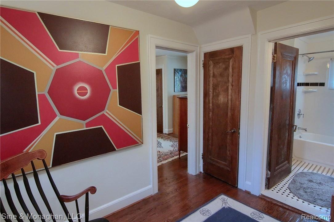 904 Pemberton Road Grosse Pointe, MI 48230 - Photo 16 of 30 4th_Bedroom.jpg