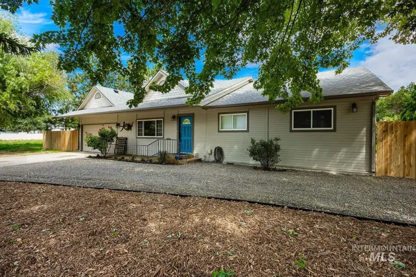 $799,000 | 7166 South Cloverdale Road, Boise, ID 83709