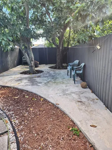 $1,150 | 1360 Northeast 144th Street, Unit 3, Miami, FL 33161