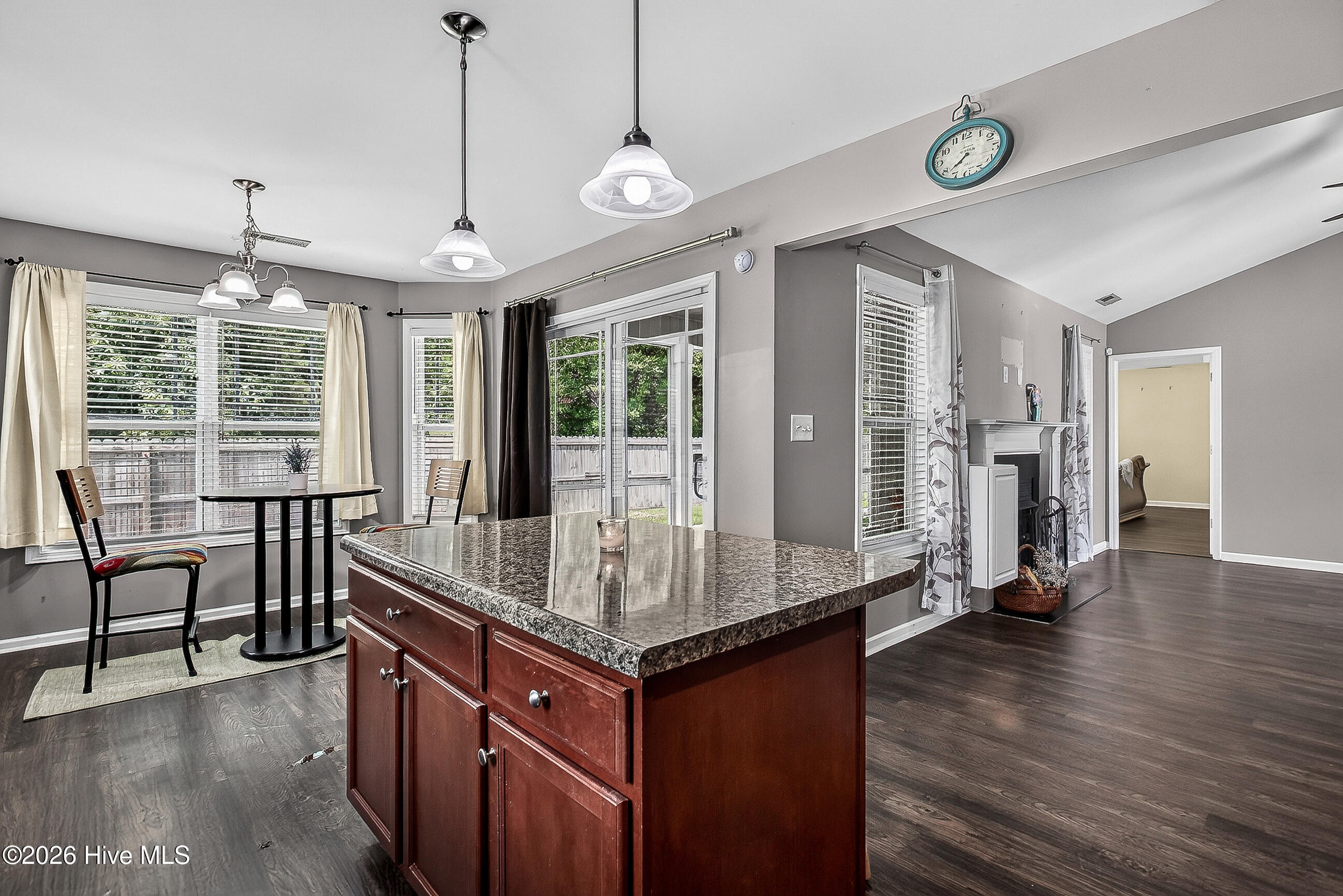 253 Merin Height Road Jacksonville, NC 28546 - Photo 13 of 36
