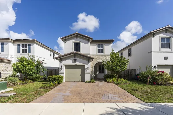 $3,900 | 2408 Northwest 131st Street, Unit 2408, Miami, FL 33167