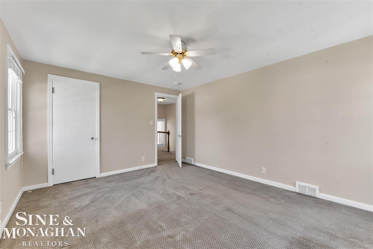 1713 Broadstone Road Grosse Pointe, MI 48236 - Photo 33 of 41 Bedroom 3