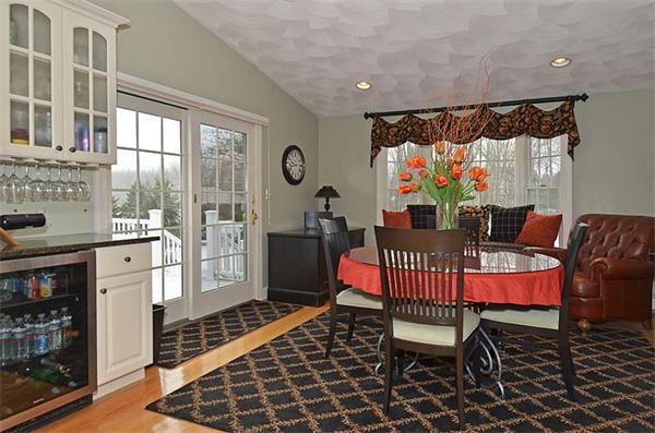 11 Old Farm Road North Andover, MA 01845 - Photo 8 of 24 Gallery Image 8