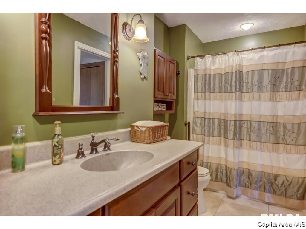 2000 Clara Mae Court Springfield, IL 62711 - Photo 26 of 36