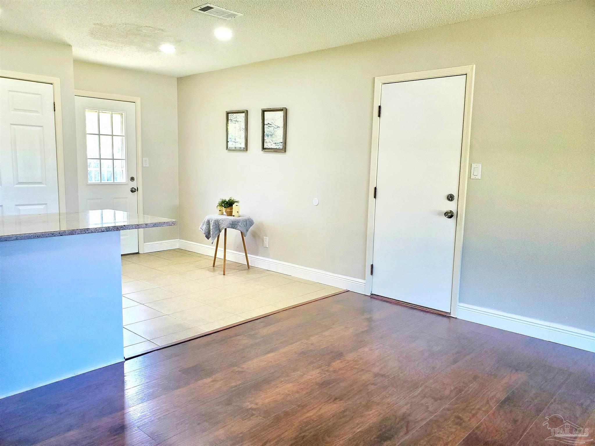 4673 Rambling Way Milton, FL 32571 - Photo 7 of 25
