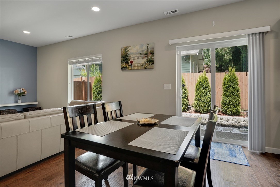 109 157th Lane Southeast Bothell, WA 98012 - Photo 14 of 40 Gallery Image 14