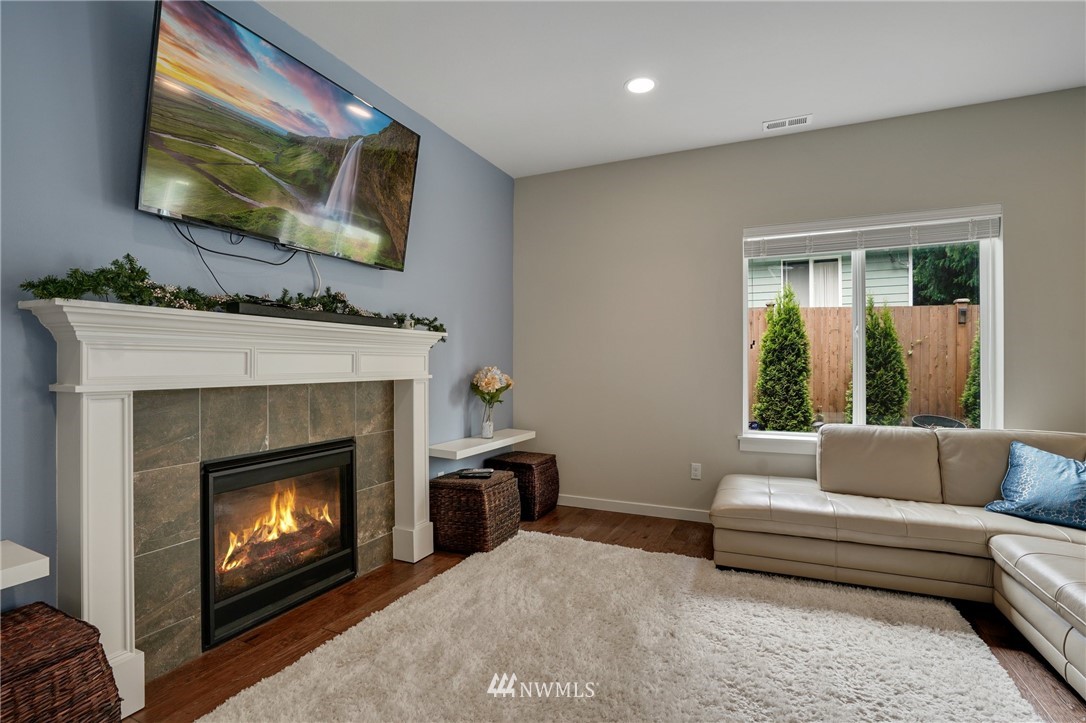109 157th Lane Southeast Bothell, WA 98012 - Photo 17 of 40 Gallery Image 17