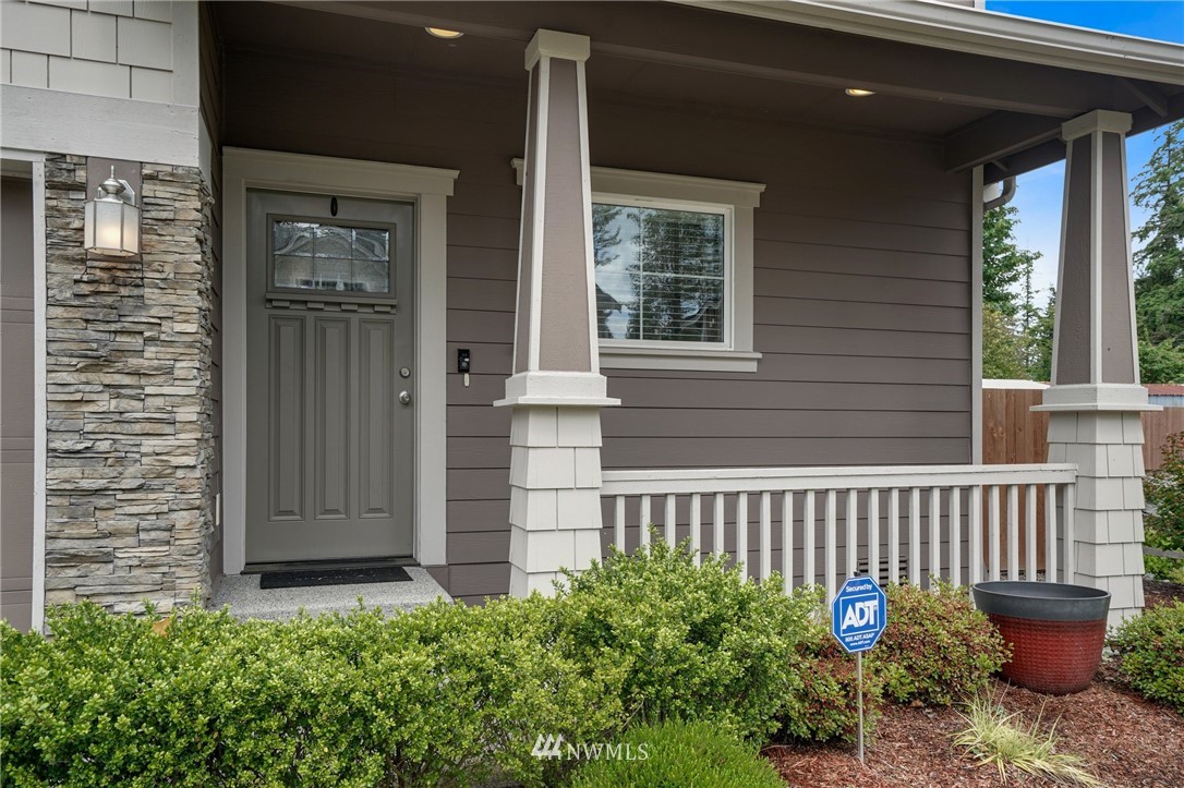 109 157th Lane Southeast Bothell, WA 98012 - Photo 4 of 40 Gallery Image 4