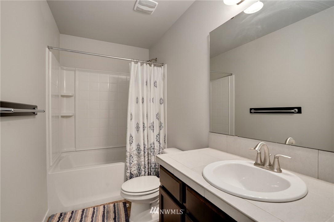 109 157th Lane Southeast Bothell, WA 98012 - Photo 33 of 40 Gallery Image 33