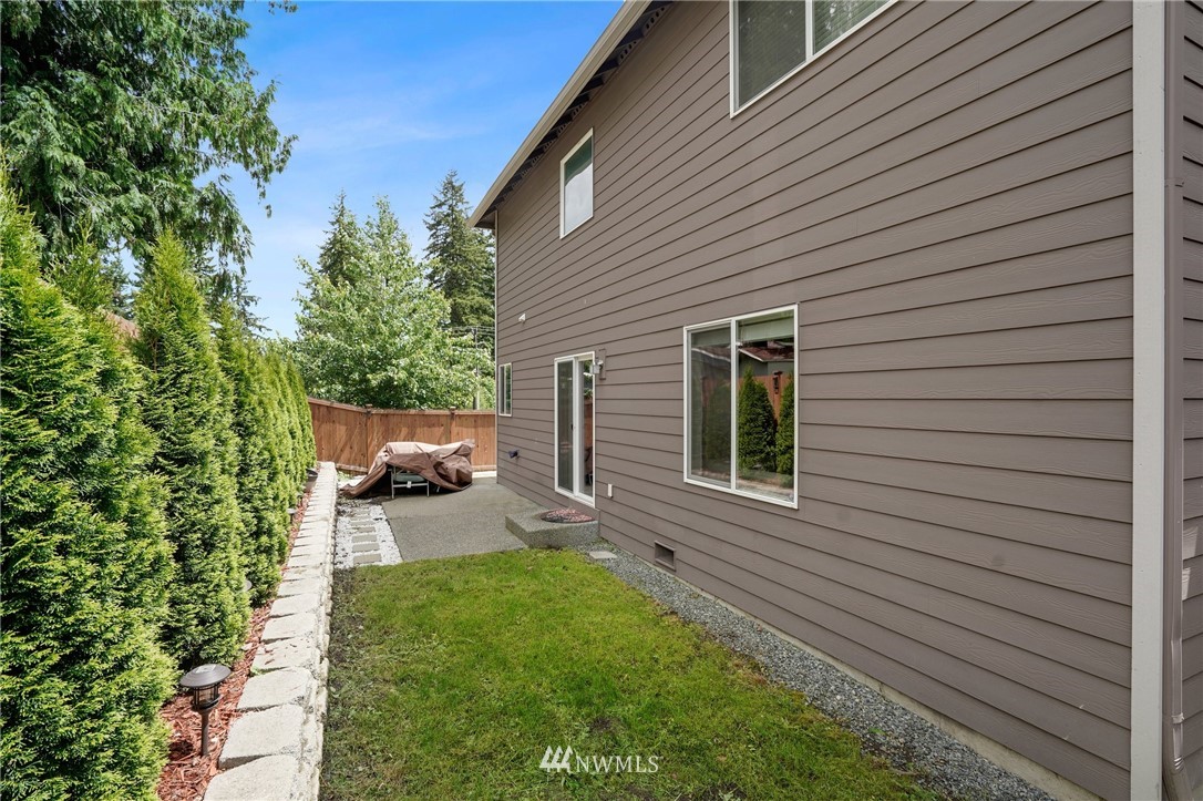 109 157th Lane Southeast Bothell, WA 98012 - Photo 39 of 40 Gallery Image 39