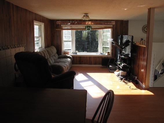 2 Nahum Jones Road Gouldsboro, ME 04607 - Photo 5 of 17 Living Room.
